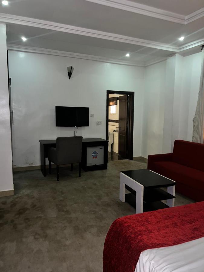 Grand Palazzo Hotel Gwarimpa Abuja Ngoại thất bức ảnh