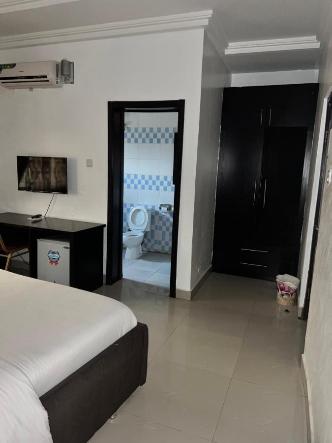 Grand Palazzo Hotel Gwarimpa Abuja Ngoại thất bức ảnh