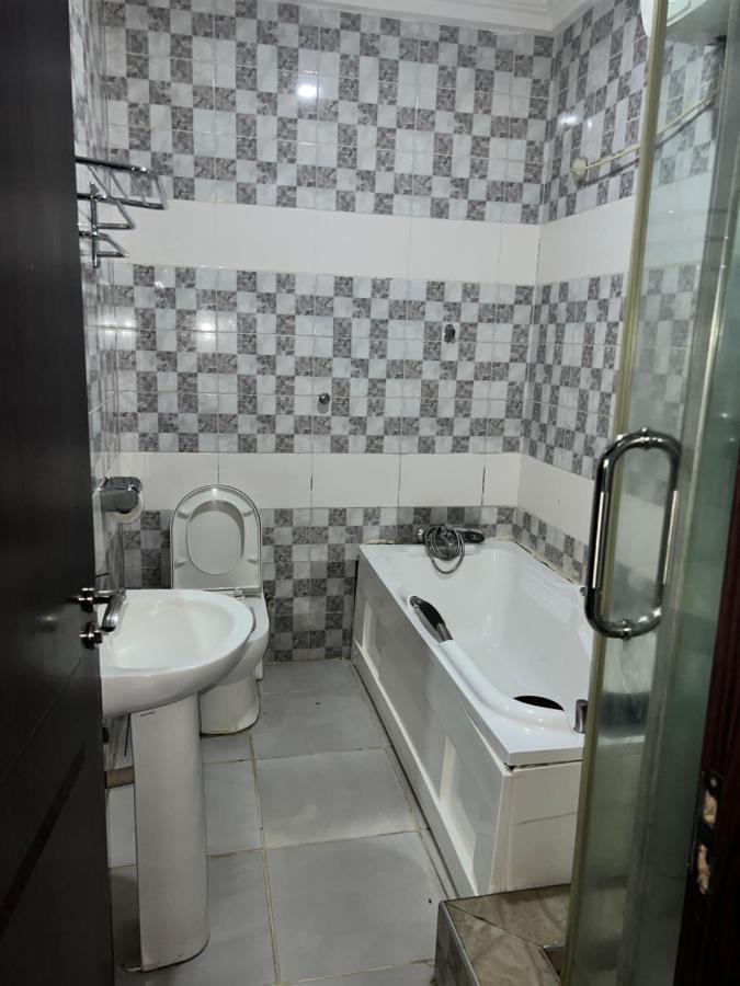 Grand Palazzo Hotel Gwarimpa Abuja Ngoại thất bức ảnh