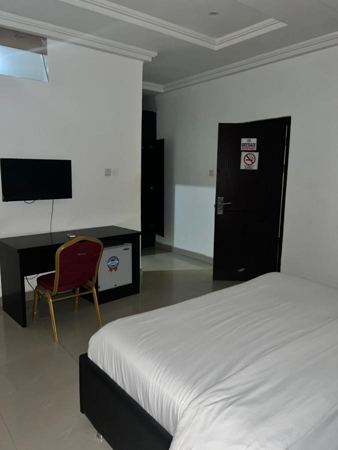 Grand Palazzo Hotel Gwarimpa Abuja Ngoại thất bức ảnh