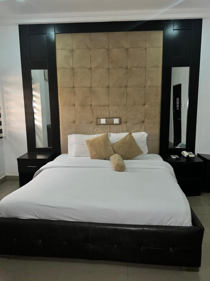 Grand Palazzo Hotel Gwarimpa Abuja Ngoại thất bức ảnh