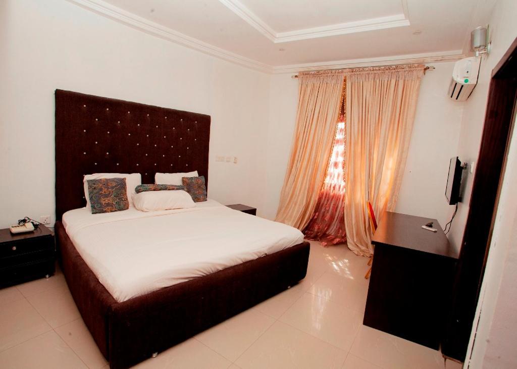 Grand Palazzo Hotel Gwarimpa Abuja Ngoại thất bức ảnh